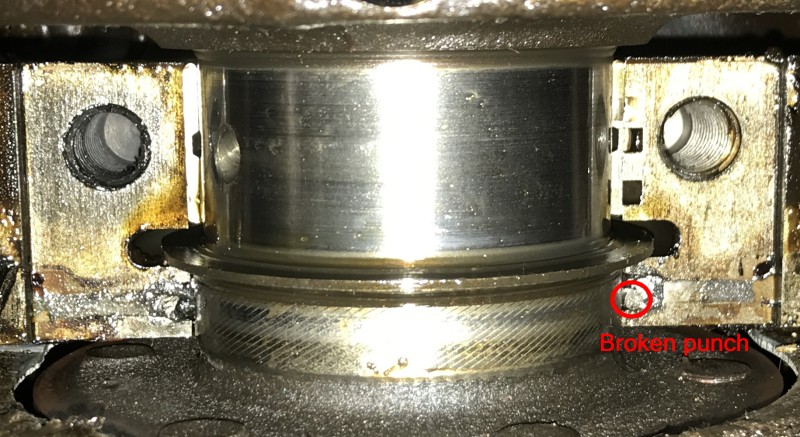 Rear Main Seal replacement - dig me out of a hole??